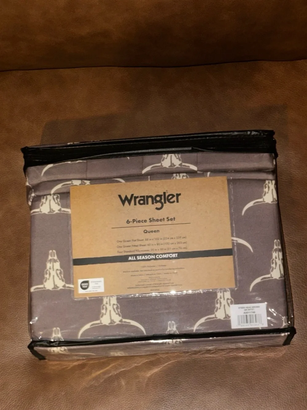 Wrangler Queen Sheet Set in Brown with White Steer Skull Pattern
